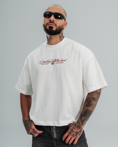 Camiseta Boxy Dancing With The Devil Camiseta Boxy Dancing With The Devil
