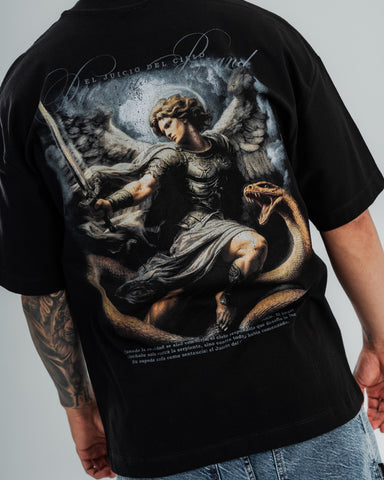 Camiseta Oversize Divine Judgement Camiseta Oversize Divine Judgement
