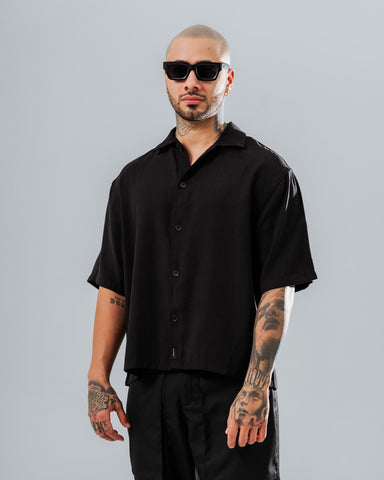 Camisa Boxy fit Black Core