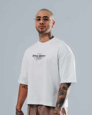 Camiseta Boxy Blanca Divine Sentence