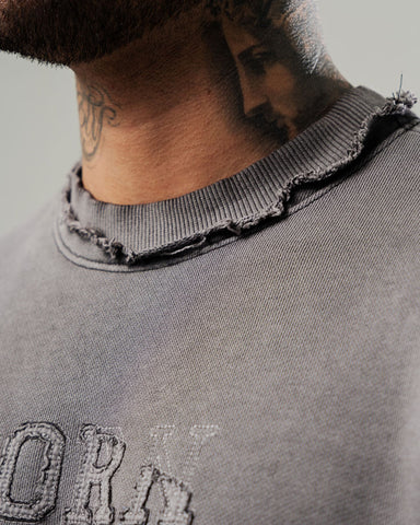 Camiseta Boxy Fit Acid Wash - Edición Born Again