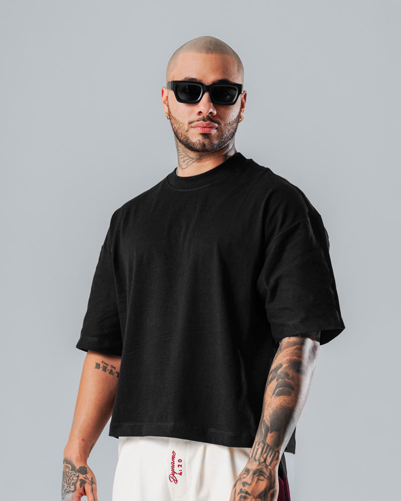 Camiseta Boxy Fit Básica Negro – Dynamo Brand