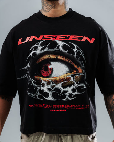 Camiseta Boxy Fit Unseen