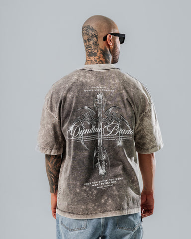Camiseta Oversize Acid Wash Dark Wings