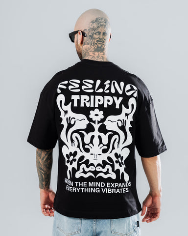 Camiseta Oversize Negra Feeling Trippy