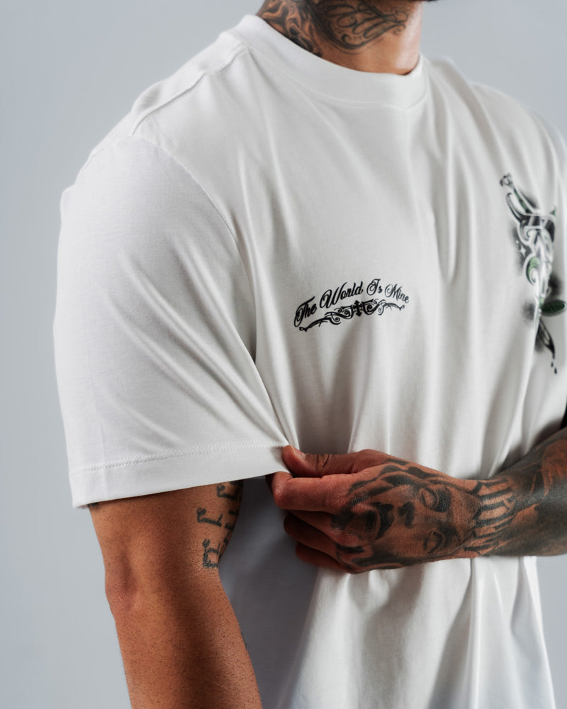 Camiseta Para Hombre Regular Blanca Dynamo Daga