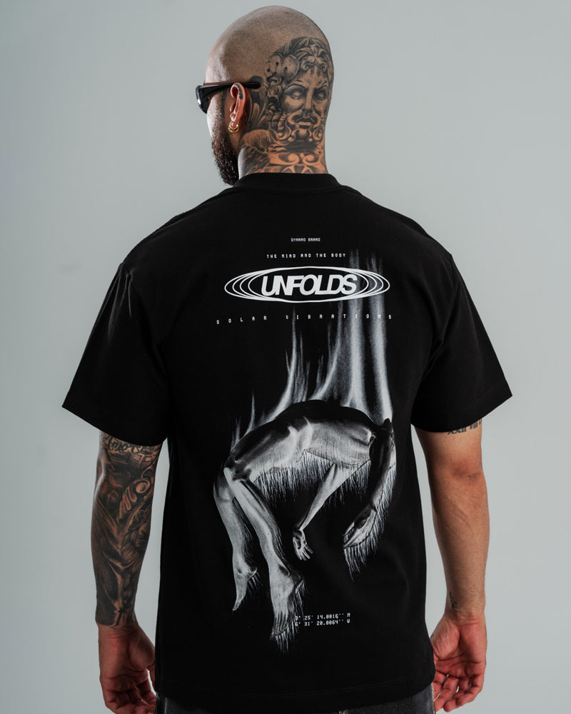 Camiseta Relaxed Unfolds