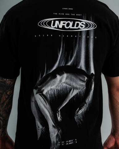 Camiseta Relaxed Unfolds