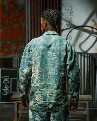 Chaqueta Denim Desgastada - Edición Born Again