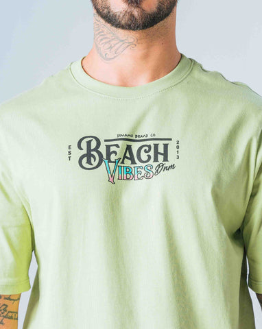 Camiseta Regular Verde Laurel B*ach