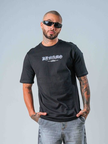 Camiseta Regular Negra Dynamo