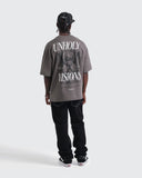 Camiseta Gris Oversize Unholy Visions