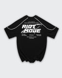 Camiseta Negra Oversize Riot