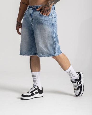 Bermuda Regular con bordados