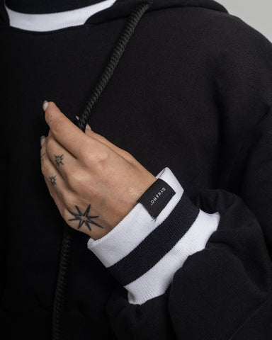 Crop Top Script Black