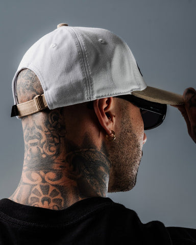 Gorra Beisbolera Blanca Outsiders