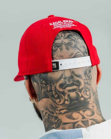Gorra Beisbolera Illegal Roja