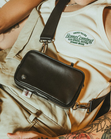 Crossbody Negro HomeComing – Edición Especial 4/20
