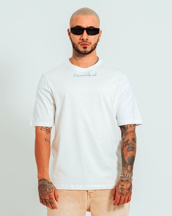 Camiseta Regular Blanca Kind