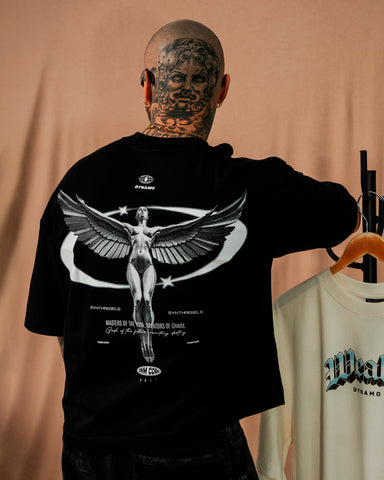 Camiseta Boxy Fit Ángel Cyborg